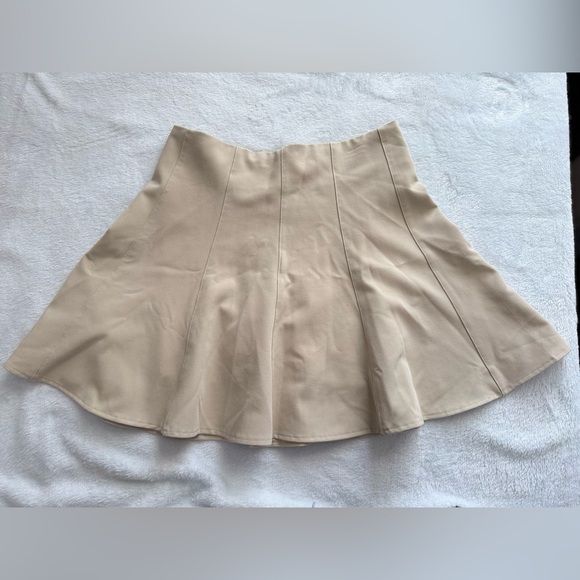 Beige A-Line Flare Skort Mini Skirt w/ Built-In Shorts - Picture 2 of 6